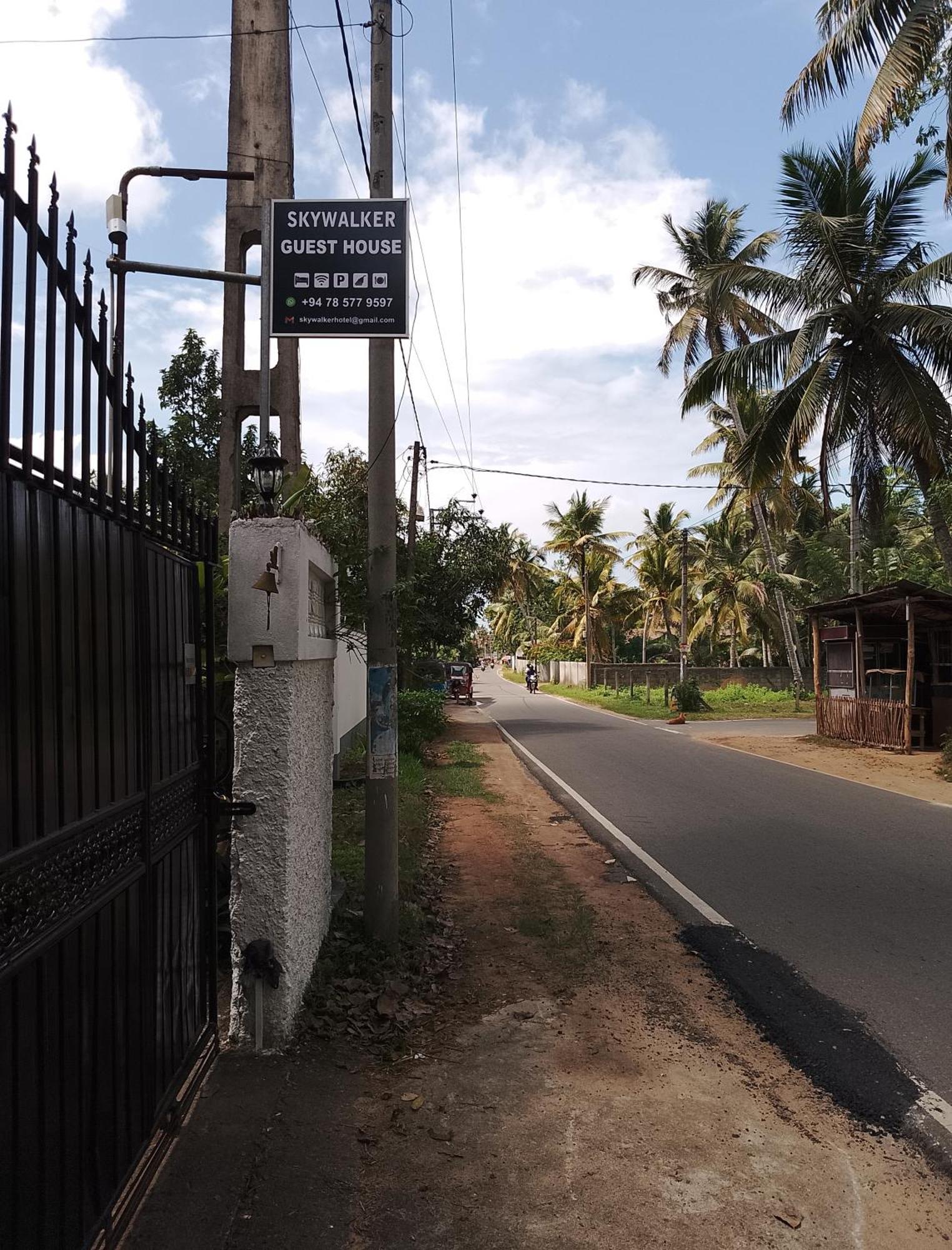 Skywalker Guest House Weligama Exterior foto