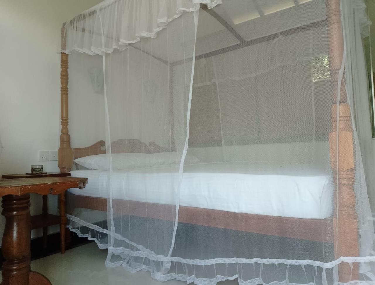 Skywalker Guest House Weligama Exterior foto